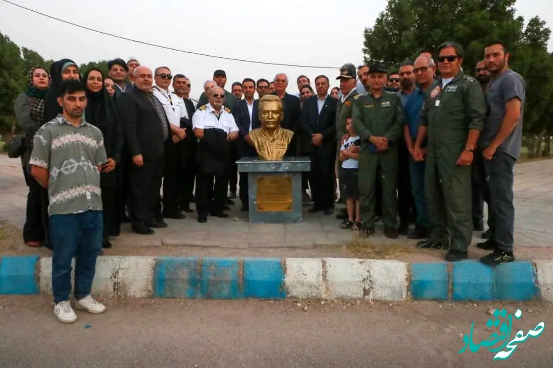 سردیس خلبان”محمود اسکندری” در خرمشهر رونمایی شد