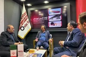 ویدیو : بازدید مدیرعامل هلدینگ صبا انرژی از غرفه فولاد اکسین خوزستان در پانزدهمین نمایشگاه معدن و صنایع معدنی ایران