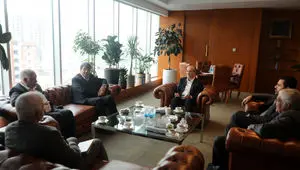 نشست راهبردی مدیریت جدید موسسه اعتباری ملل با استاندار و نماینده مجلس استان کرمان،با هدف توسعه فعالیت های اقتصادی