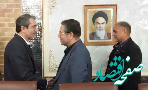 بانک سینا با هدف رونق اشتغال و ایجاد درآمد پایدار از شرکت‌های تولیدی و صنعتی حمایت می‌کند