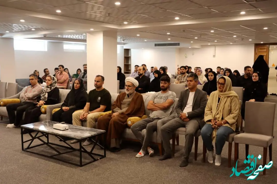  گردهمایی خانوادگی کارکنان دفتر مرکزی سالکو در شهر قم