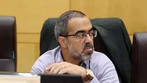 انتقاد تند عضو کمیسیون اقتصادی از بانک مرکزی: در بازار ارز نظارت جدی وجود ندارد