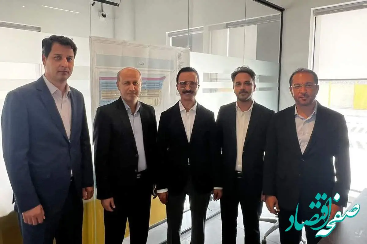 دعوت از مدیرعامل منطقه آزاد جبلعلی برای بازدید از ظرفیتهای لجستیکی و سرمایهگذاری