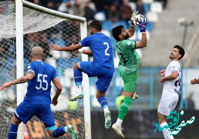 تحلیل دیدار استقلال و ملوان امروز شنبه ۶ بهمن/تساوی تلخ استقلال برابر ملوان 
