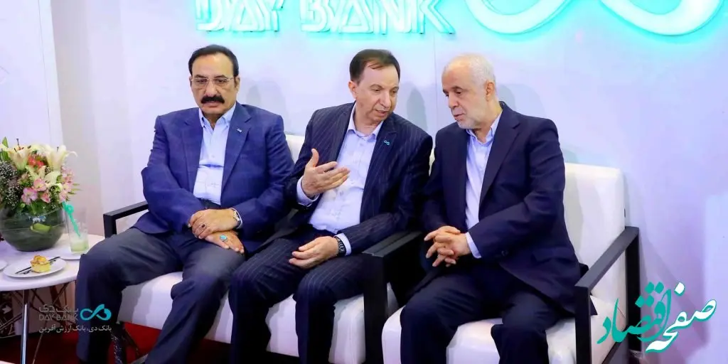 بازدید معاون رئیس‌جمهور و رییس بنیادشهید و امور ایثارگران از غرفه بانک دی در دو نمایشگاه «صنعت مالی» و «ایران هلث»