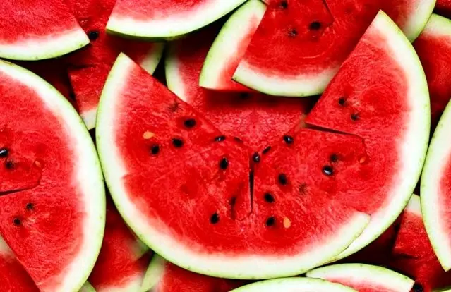 فال هندوانه مخصوص شب یلدا 1403 + تفسیر
