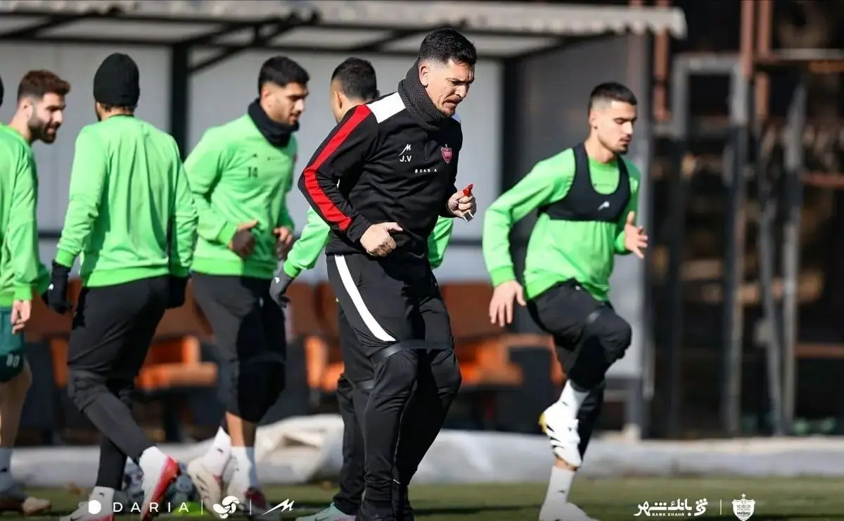 ترکیب پرسپولیس مقابل مس رفسنجان امروز جمعه ۵ دی ۱۴۰۴