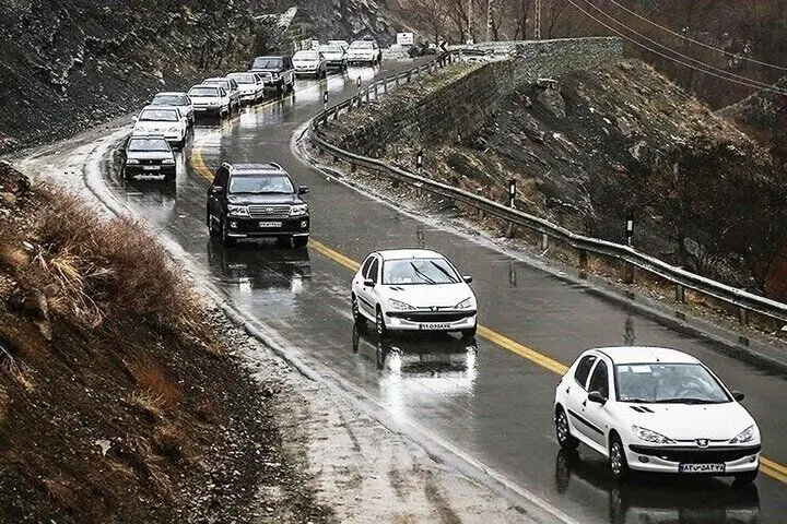 آخرین وضعیت عصرگاهی ترافیکی جاده ها | ترافیک سنگین در جاده‌های شمال