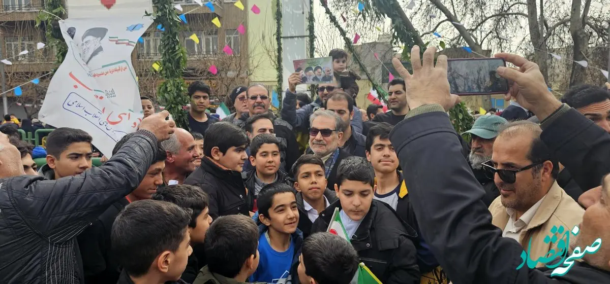 گزارش تصویری حضور پرشور مردم انقلابی در راهپیمایی ۲۲ بهمن ۱۴۰۴