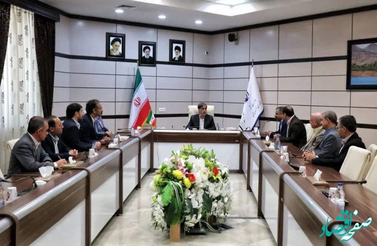 دیدار مدیرعامل و مدیران شرکت آلومینای ایران با مسئولان ارشد خراسان شمالی