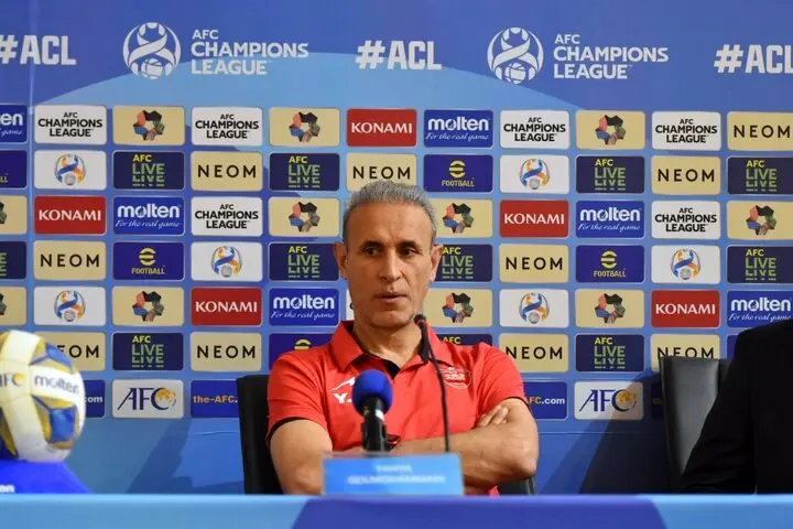 یحیی با عصبانیت شدید کنفرانس خبری را ترک کرد ؛ این حجم از بی نظمی در این سطح از بازی تاسف بار است ! 