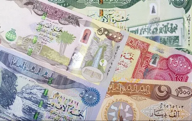 دینار چقدر شد؟ / جدیدترین قیمت صد دینار عراق امروز دوشنبه ۱۱ فروردین ماه ۱۴۰۴