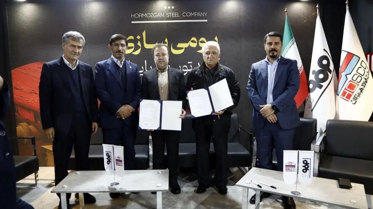 تکاپوی فولاد هرمزگان برای بومیسازی و کاهش وابستگی به واردات؛ تفاهمنامه ساخت ترانسفورماتور فولاد هرمزگان امضا شد