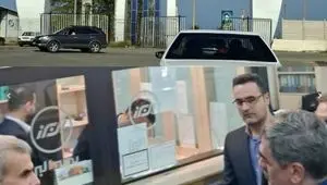 بازدید رئیس کل بیمه مرکزی از باجه بیمه البرز در سازمان بنادر و گمرکات گیلان