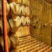 بروزترین قیمت سکه و طلا امروز جمعه ۲۴ مرداد ۱۴۰۴ + جدول قیمت طلا ۱۸ عیار