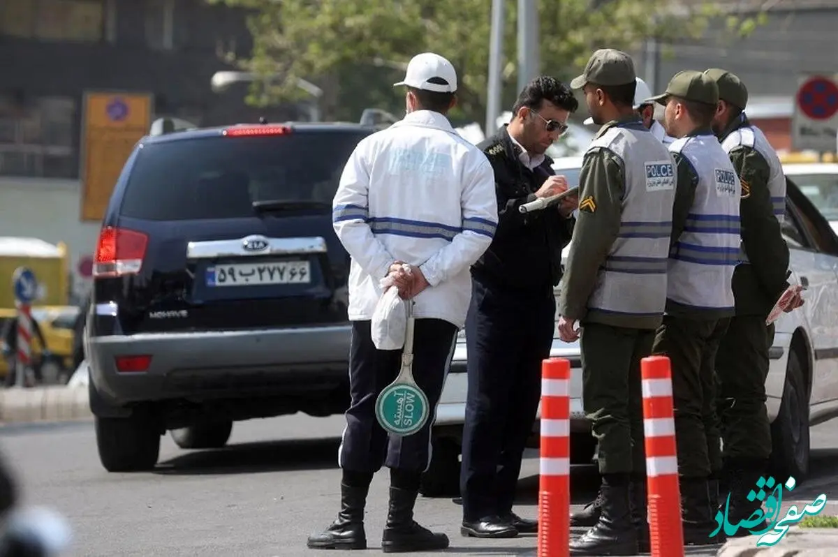 برخورد قاطع با توقف‌های غیرمجاز در تهران | ۳۳۰۰ خودرو راهی پارکینگ شدند