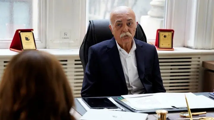 خلاصه داستان قسمت ۷۳ سریال ترکی زغال اخته 