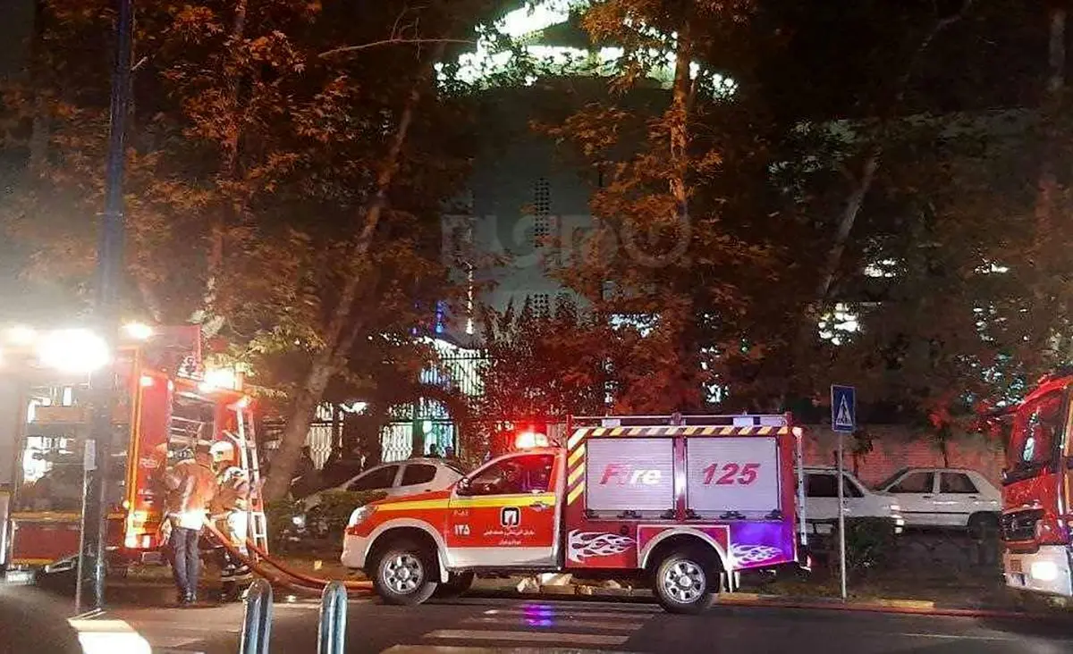 آتش سوزی در کتابخانه مسجد الغدیر میرداماد تهران + جزئیات