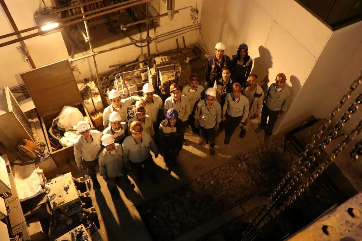 دایورتر سوئیچ نسل جدید، دوام سه‌برابری و کاهش یک‌سومی زمان تعمیرات را به همراه آورد؛ جهش در بهره‌وری انرژی با ارتقای تپ‌چنجر ترانسفورماتور کوره (۲) فولاد هرمزگان