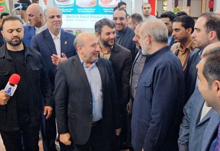 وزیر کشور: سرمایه گذاری های حوزه کشاورزی منطقه آزاد ماکو چشمگیر است