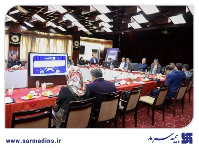 نشست هماندیشی مدیرعامل و معاونین بیمه سرمد با نمایندگان و شبکه فروش استان خوزستان برگزار شد