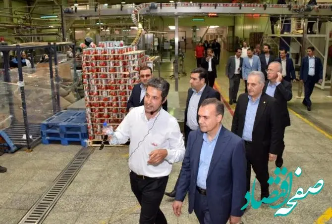 بازدید اعضای هیات مدیره بانک صنعت و معدن از گروه صنعتی طبیعت ماکان