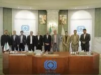 دیدار هیئت مدیره بیمه سینا با رئیس کل بیمه مرکزی