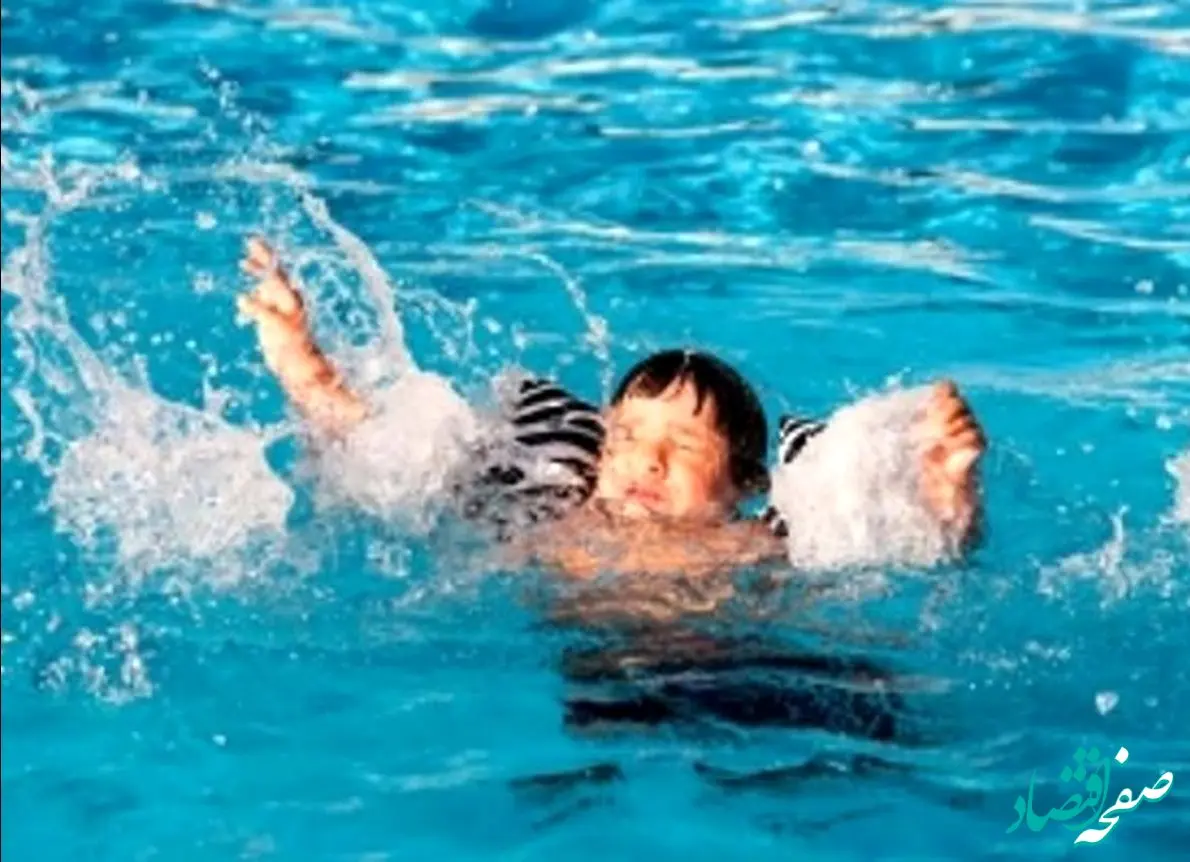 دریا کودک ۶ ساله را جلوی چشمان خانواده اش بلعید 
+ جزئیات 