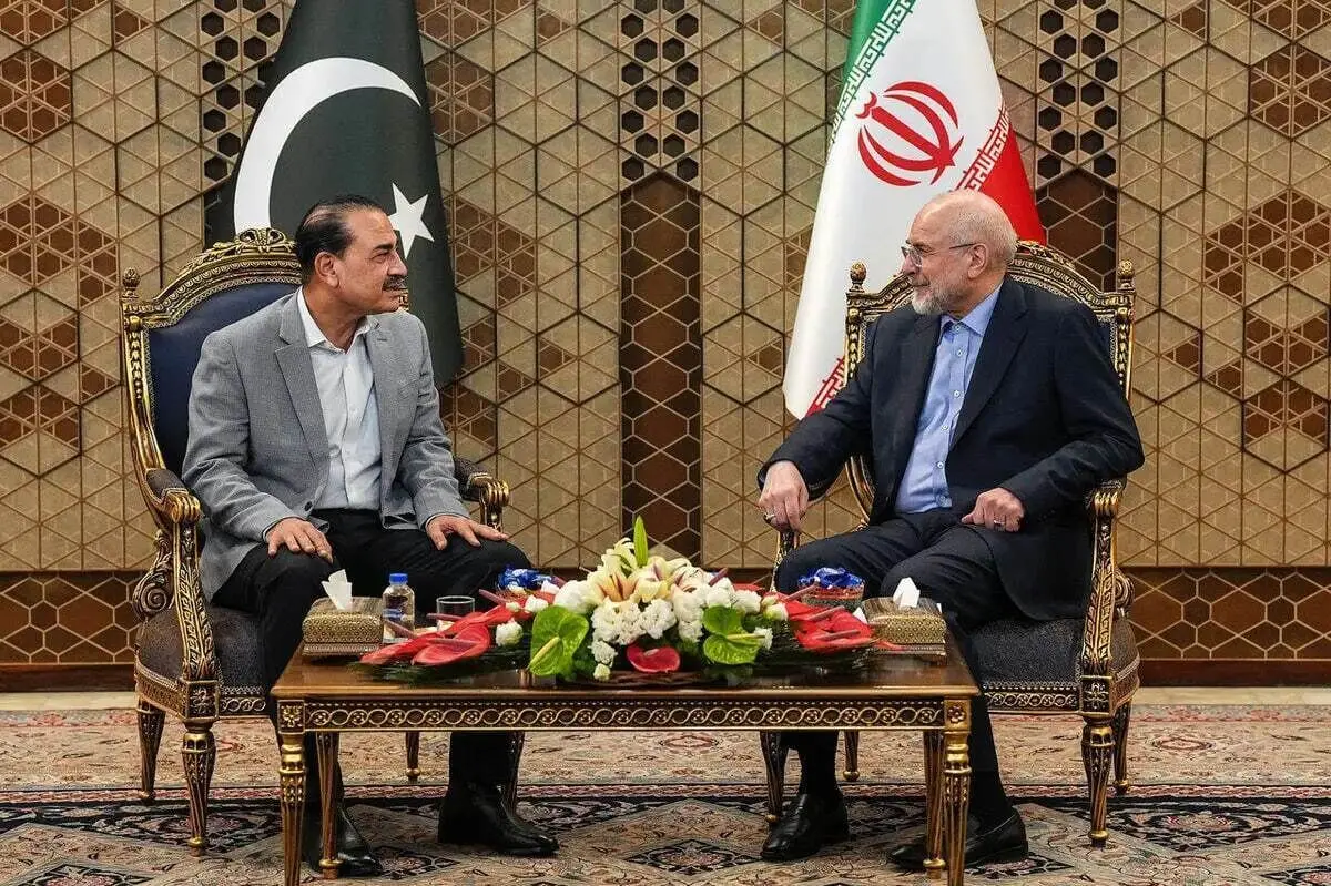 جزئیات دیدار مهم فرمانده ارتش پاکستان با قالیباف درباره وضعیت مذاکرات