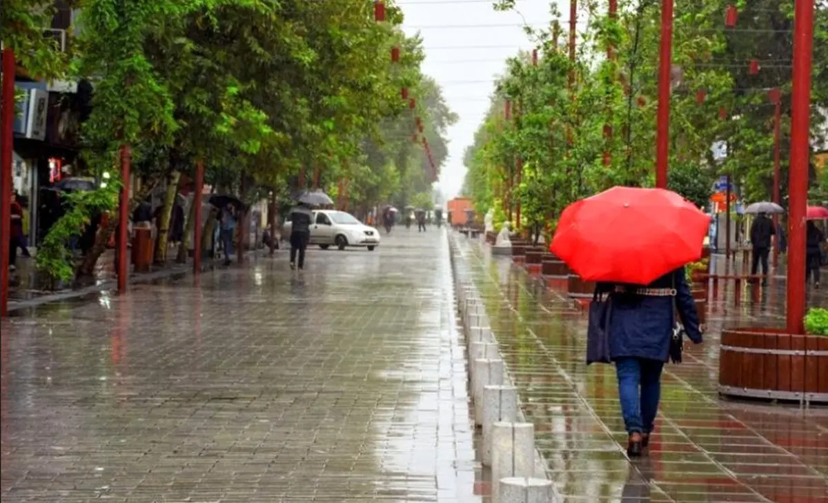بارش سیل آسا باران جاده ها را در گلستان  مسدود کرد / 5 روستا در محاصره سیل 
