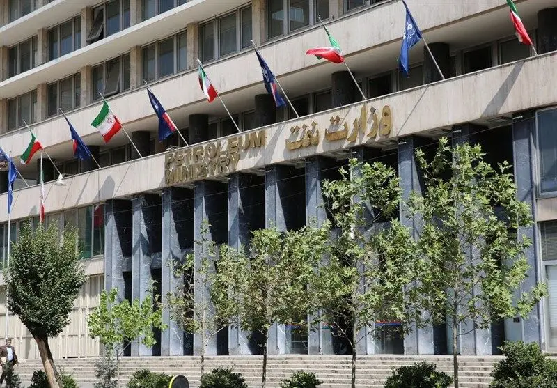 وزارت نفت زیر تیغ انتقاد؛ از قبوض نجومی گاز تا بحران ناترازی انرژی