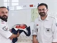 آمبولانس برای نوزاد عجول اتاق زایمان شد
