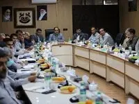 با توجه به شعار سال امکانات کشور و دستگاه‌های اجرایی باید در حمایت از تولید باشد