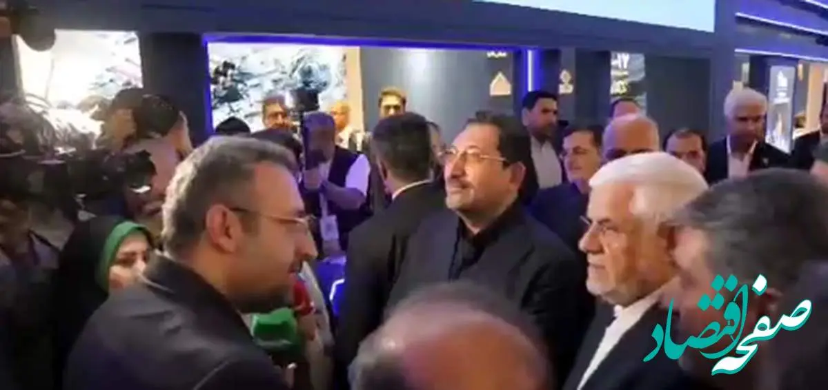 بازدید معاون اول رئیس جمهور از غرفه چادرملو در نمایشگاه اکسپو ۱۴۰۴
