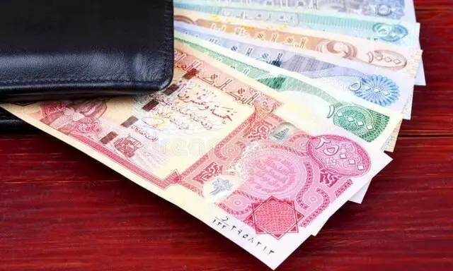 زمان عرضه ارز اربعین اعلام شد/ چند دینار به هر متقاضی خرید تعلق می گیرد؟ 