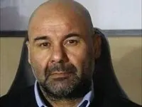 واکنش سرمربی تیم فوتبال استقلال به تهدیدات دشمنان: حتی یک وجب از خاک میهن را به دشمن نخواهیم داد