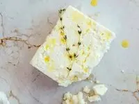 پنیر الاغ طلای سفید سفره ثروتمندان