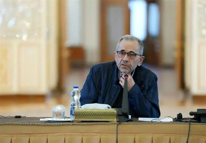 تخت روانچی: براساس توافق طرح ۱۰ ماده‌ای ایران مبنای مذاکره قرار می گیرد