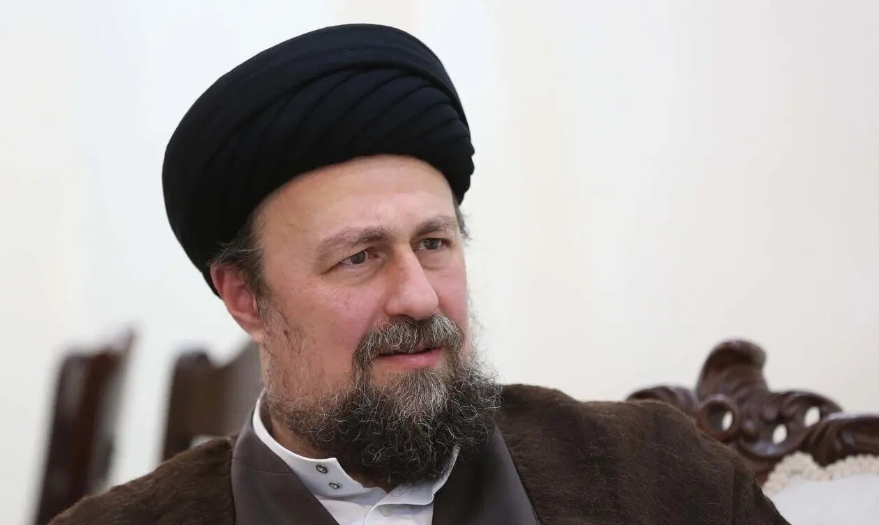 شعری که سیدحسن خمینی در منزل ابراهیم رئیسی خواند /انتخابات پیش روی ماست، انشالله اتفاقات خوبی بیفتد
