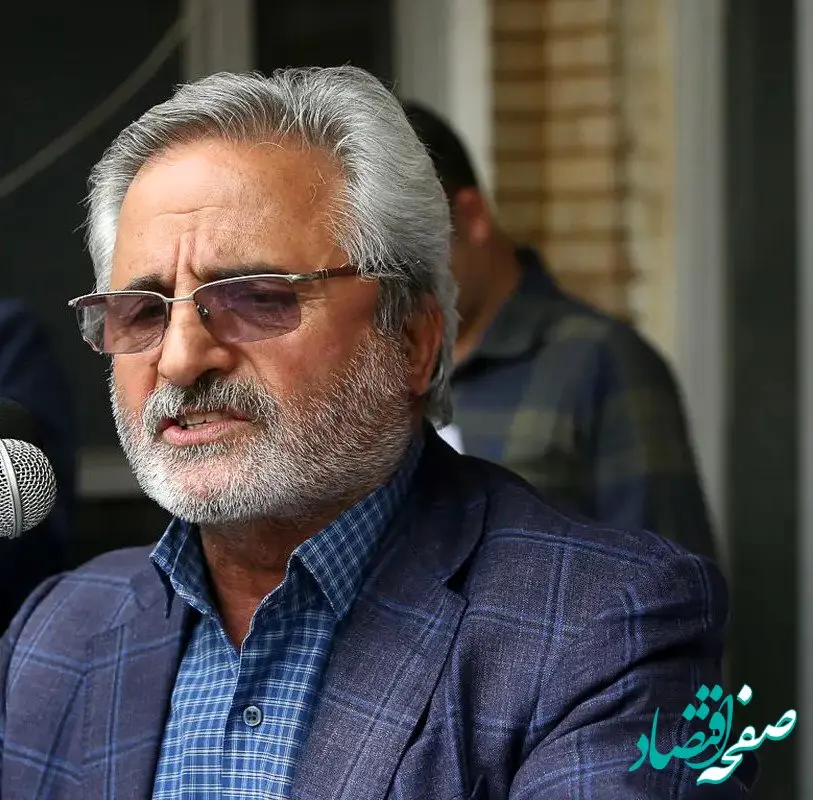 کارگران بخوانند | حسن صادقی: هزینه نرخِ بیمه بیکاری برای کارفرمای اخراج کننده کارگران را پنج برابر کنید