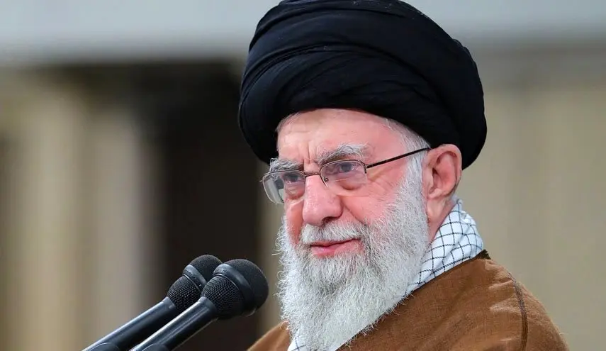 نظر رهبر انقلاب درباره یکی از سریال های نوروزی | این فیلمنامه نویس، چطور نشسته این فیلمنامه به این چرندی را سرهم کرده است!