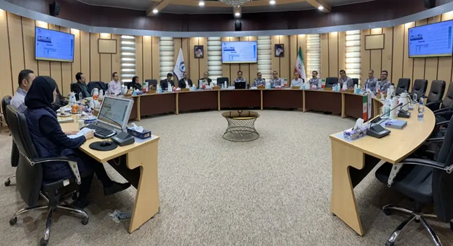 بازدید مدیر کل دفتر ارزیابی سازمان حفاظت محیط زیست از پتروشیمی زاگرس