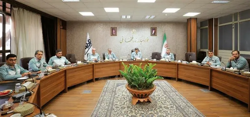 اثربخشی برنامههای معاونت سرمایه انسانی فولاد مبارکه در بهبود محیط کار و تقویت اعتماد کارکنان