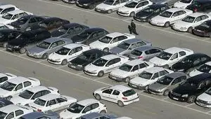 پیش‌بینی سقوط قیمت خودرو به نرخ‌های فروردین‌ماه | خریداران خودرو بخوانند