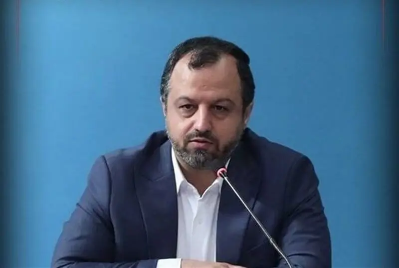 خط و نشان وزیر اقتصاد برای بررسی فرار مالیاتی 
واردکنندگان  آیفون+جزئیات 