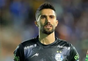 کنایه آتشین حسینی بعد از شکست ۷ گله استقلال + استوری جنجالی کاپیتان سابق