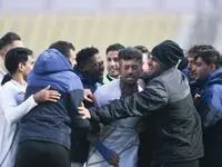صعود استقلال به یک چهارم نهایی جام حذفی + فیلم خلاصه بازی شمس آذر و استقلال پنجشنبه ۲۵ بهمن ۱۴۰۳ و گزارش بازی