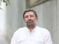 حقوق دریافتی مردم را به تورم نزدیک می‌کنیم