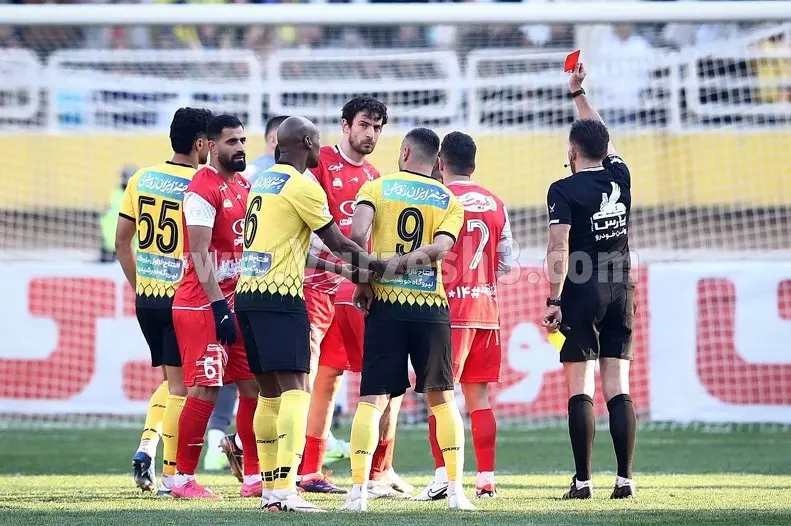 ردیف شدن مقصران ناکامیهای پرسپولیس