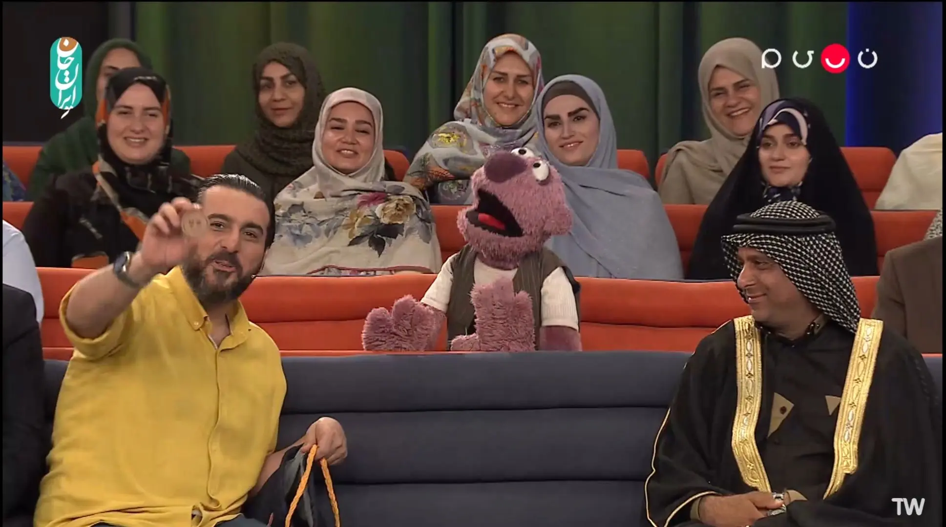 دانلود برنامه ۱۰۰۱ قسمت ۷۶ از شبکه نسیم + لینک تلوبیون برنامه ۱۰۰۱ گفتگو با حسام الدین سراج